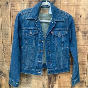 Levi’s Jean Jacket Small